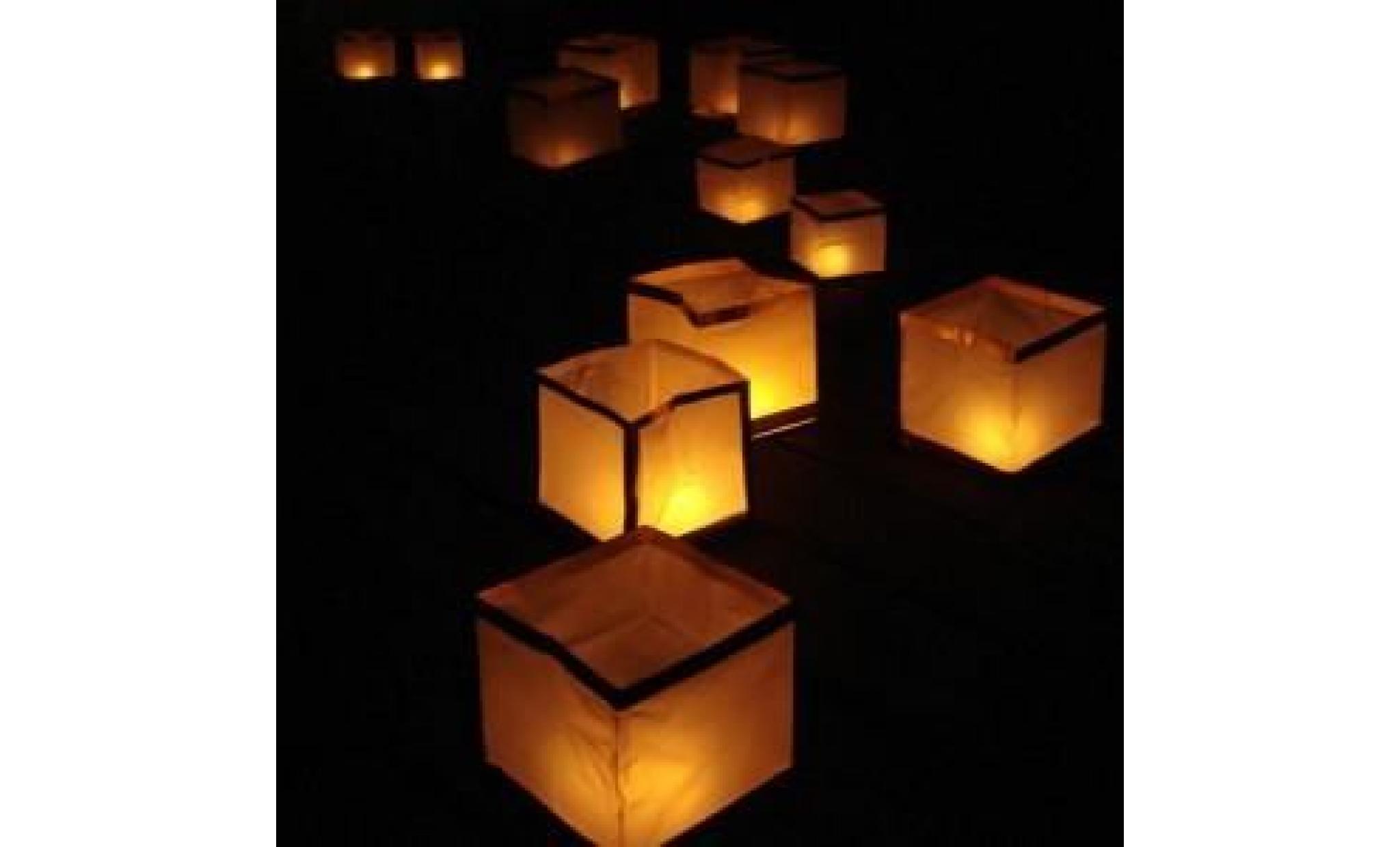 1 x   lanterne flottante cube 