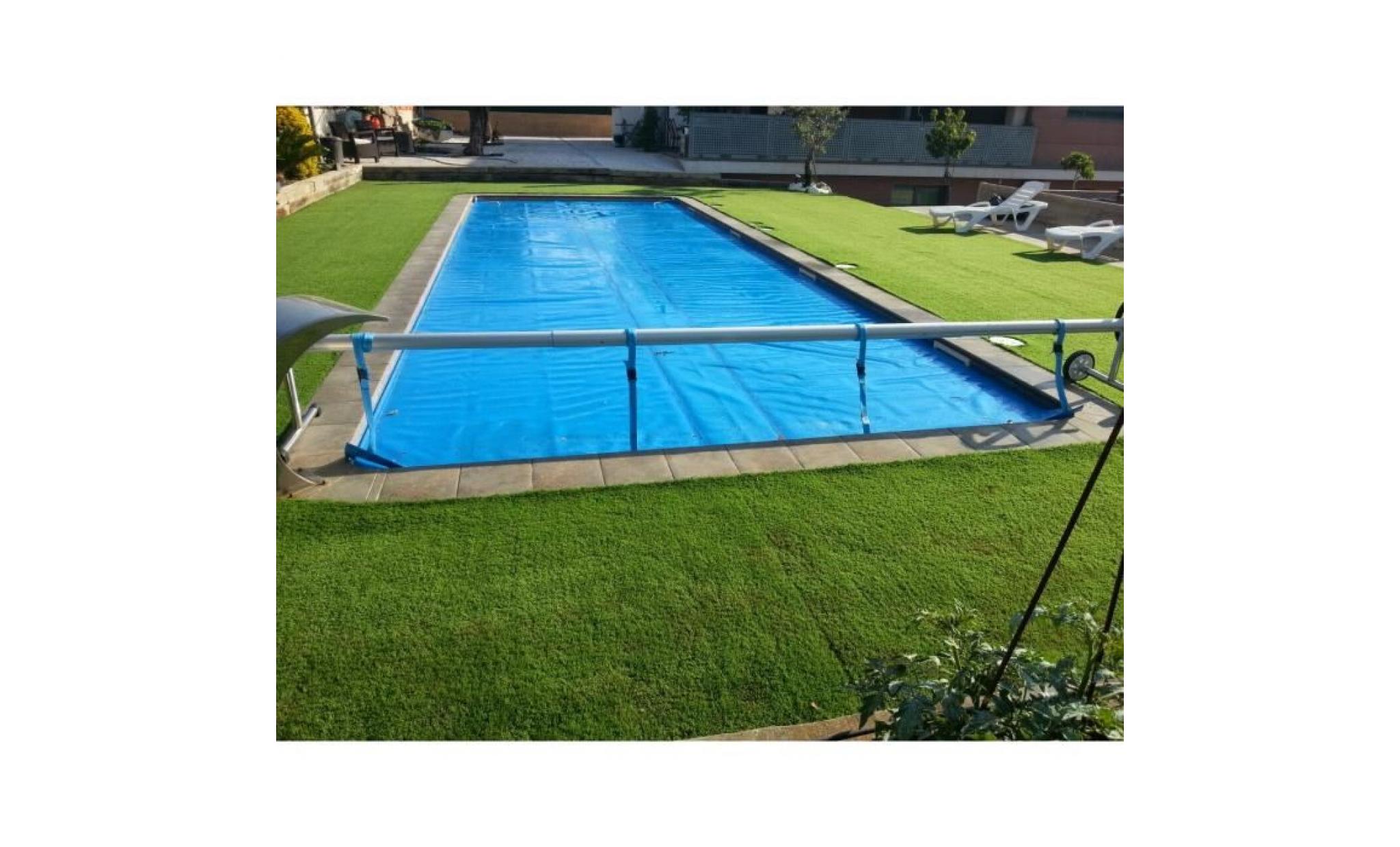 bâche solaire de piscine à bulles  geobubble 400µ 10 x 3,5m renforcé autpur du contour bleu pas cher