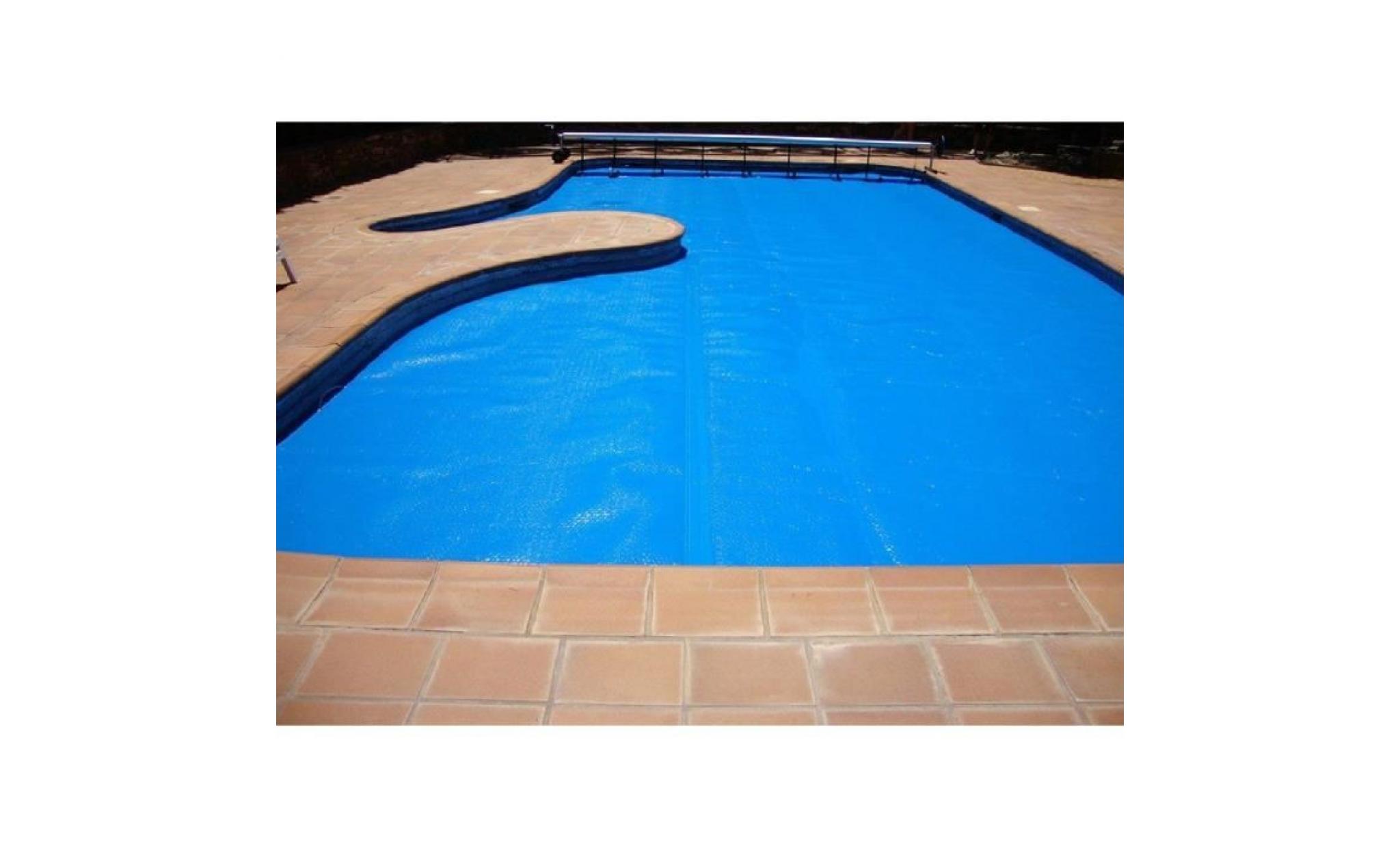 bâche solaire de piscine à bulles renforcé avec du polyéthylène geobubble 700µ 8 x 4,5m avec renfort dans les larges pas cher