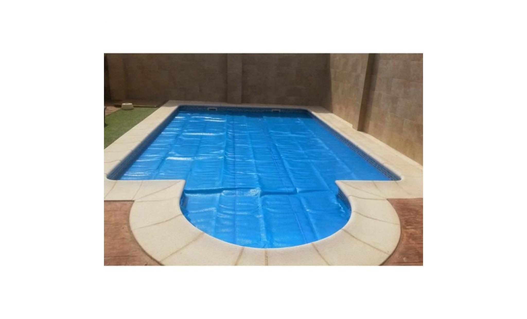 bâche solaire de piscine à bulles renforcé avec du polyéthylène geobubble 700µ 5 x 5m bleu pas cher