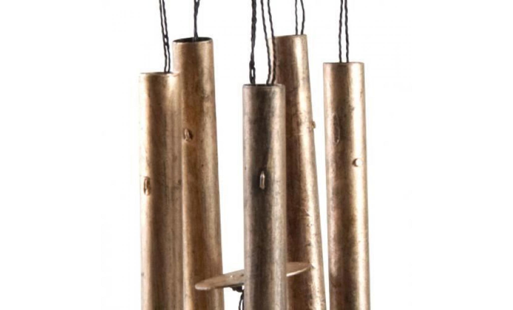 carillon à vent en métal patiné brun
