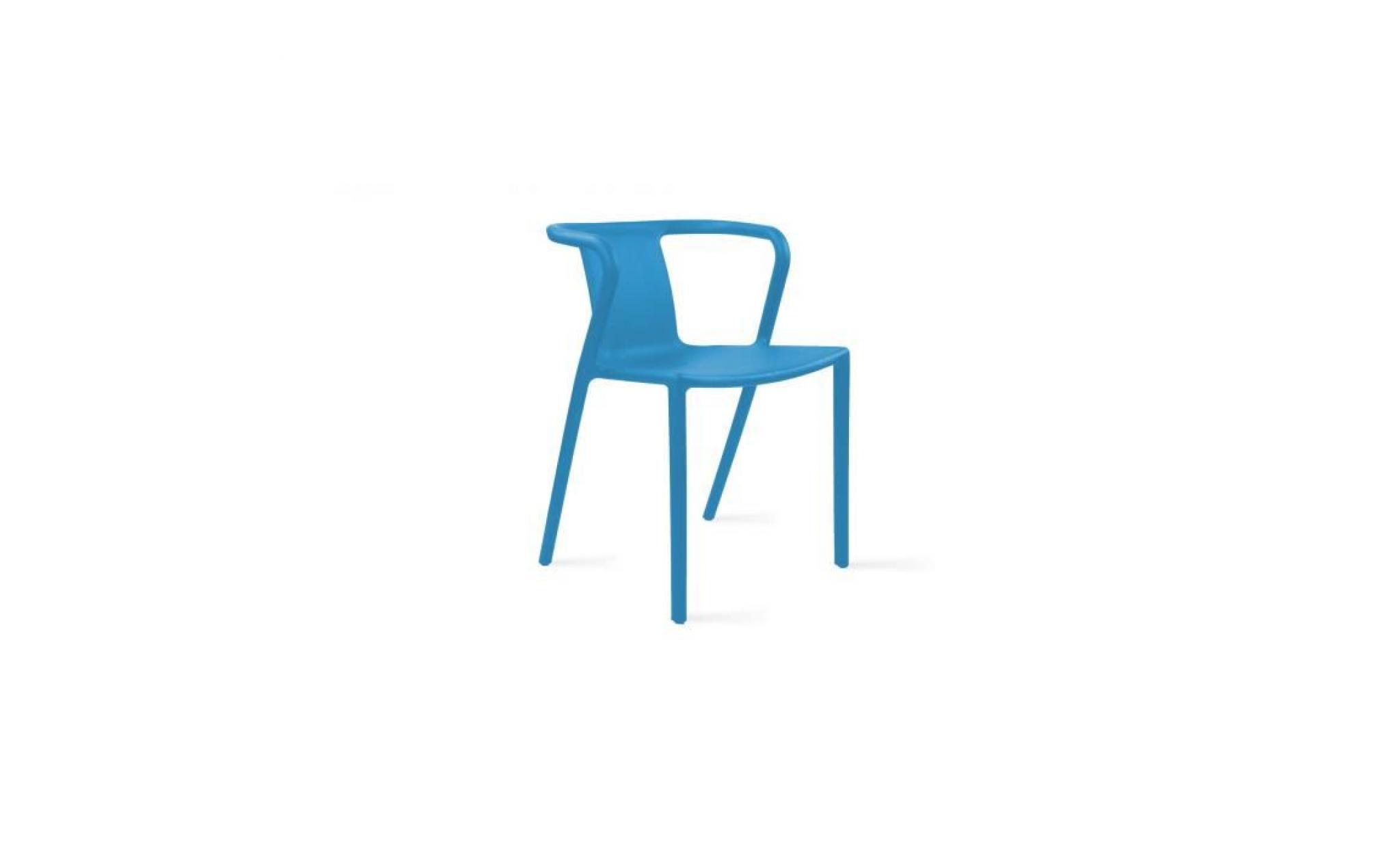 fauteuil de jardin design en plastique bleu