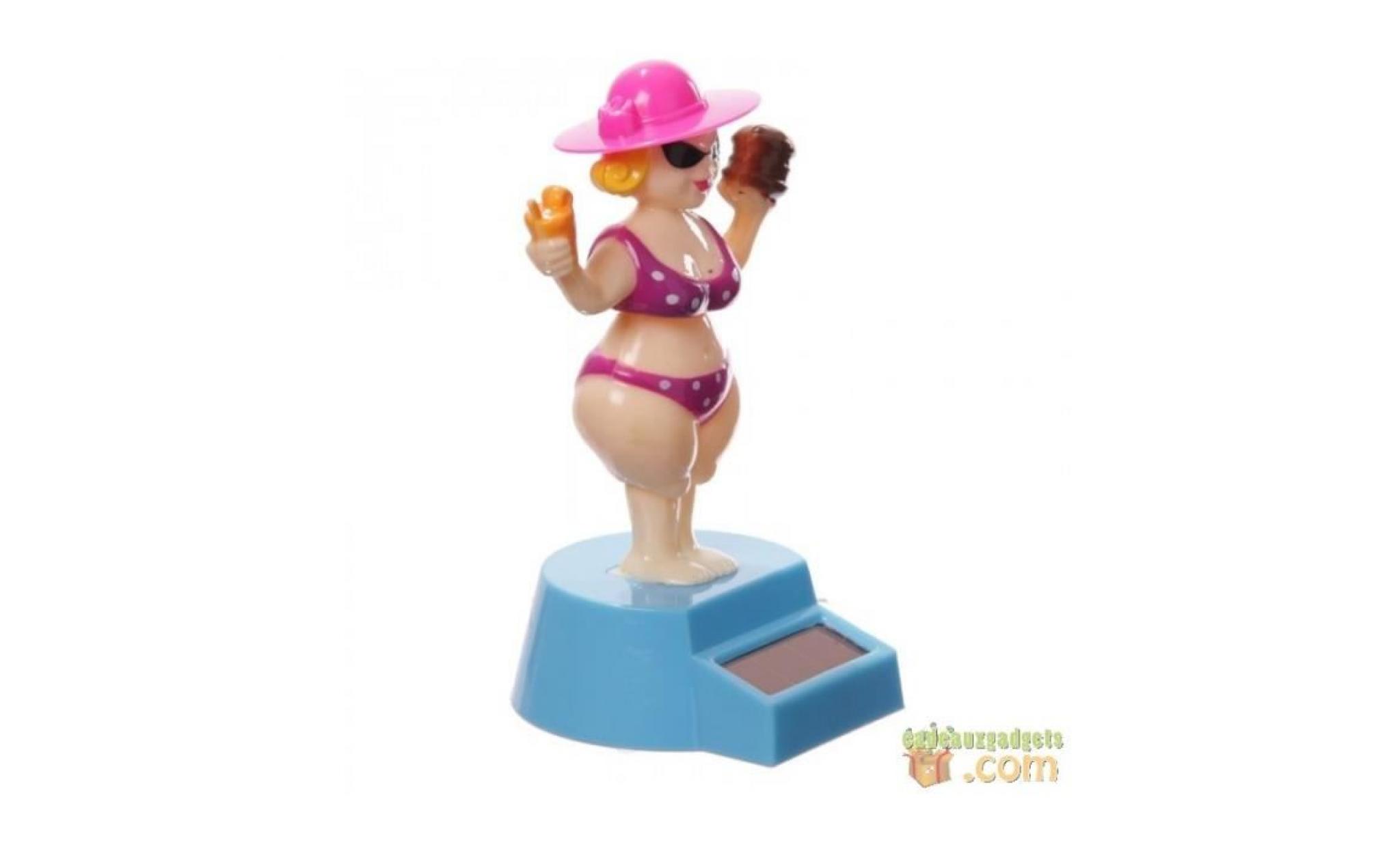 femme en bikini solaire qui danse pas cher