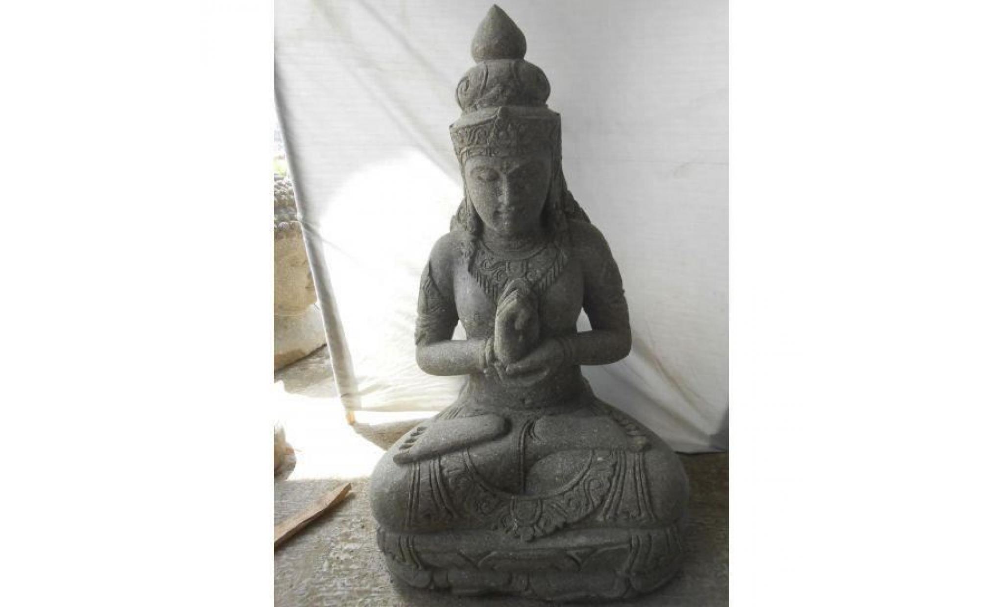 grande statue déesse balinaise en pierre position chakra 1m