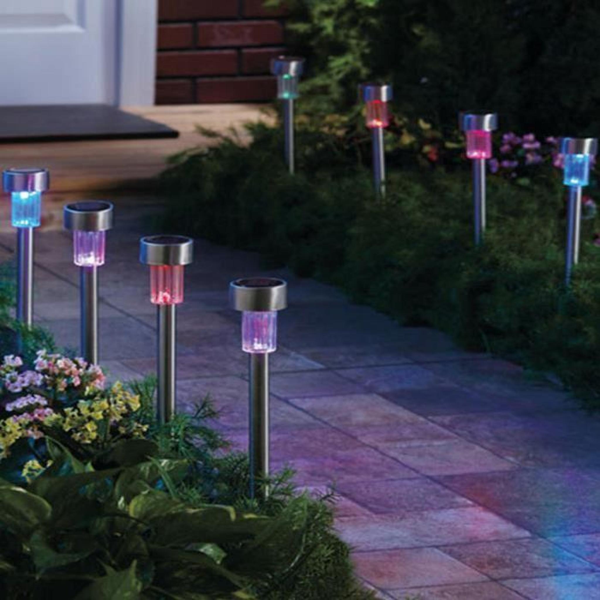 LED lampe de jardin Couleur définie de 8 pièces A changer la pelouse LED lampe solaire avec piquet pour jardin extérieur de voie pas cher