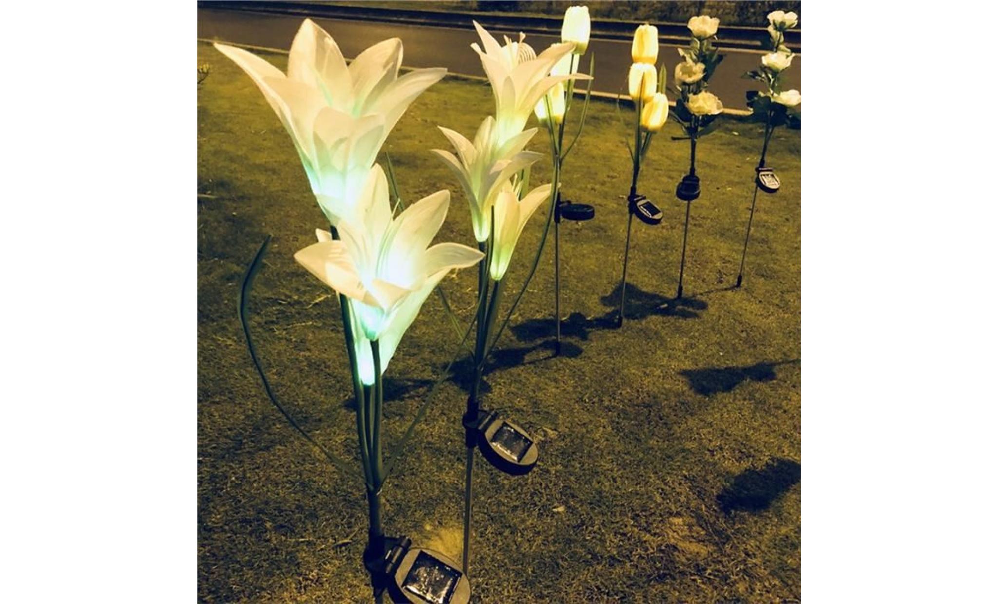 lumière solaire extérieure de paysage de pieu de jardin de pieu a simulé la décoration de fleur de lis(blanc chaud) pas cher