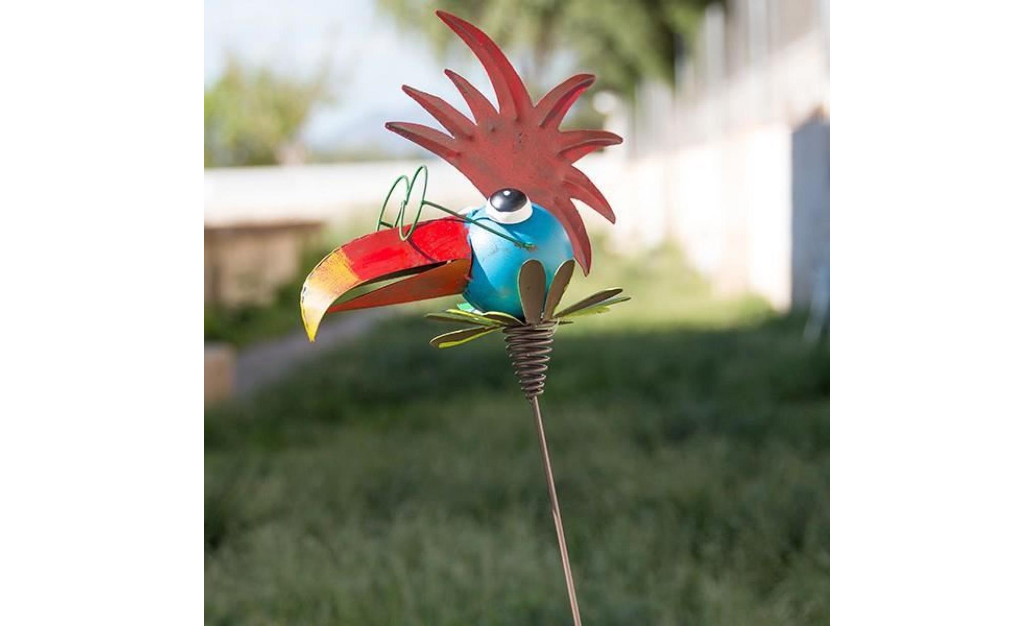 oiseau coloré de décoration pour jardin design   plume