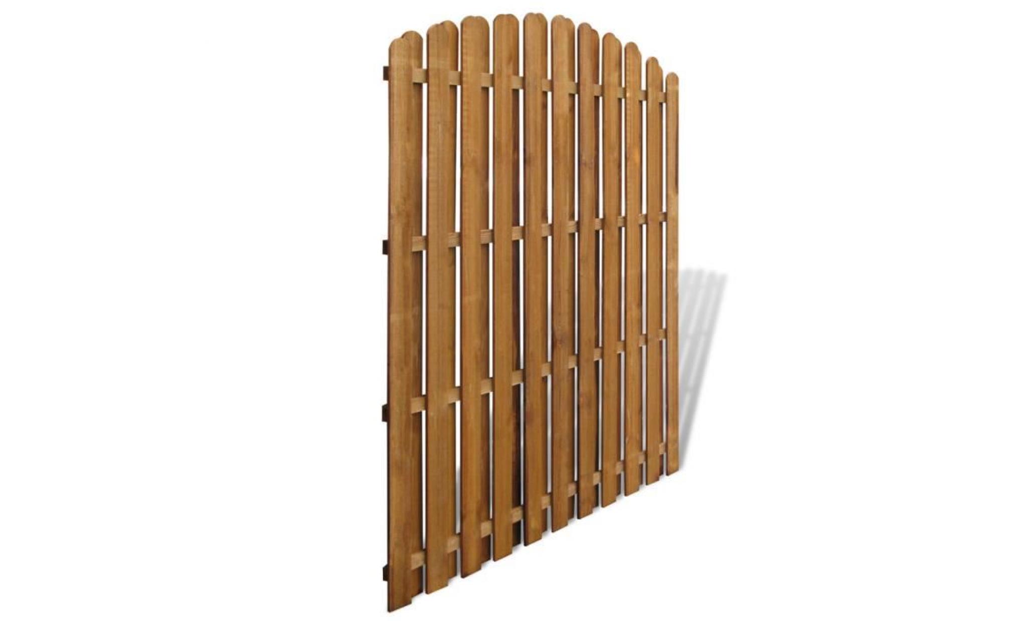 Panneau de clôture arqué en bois avec planches intercalées