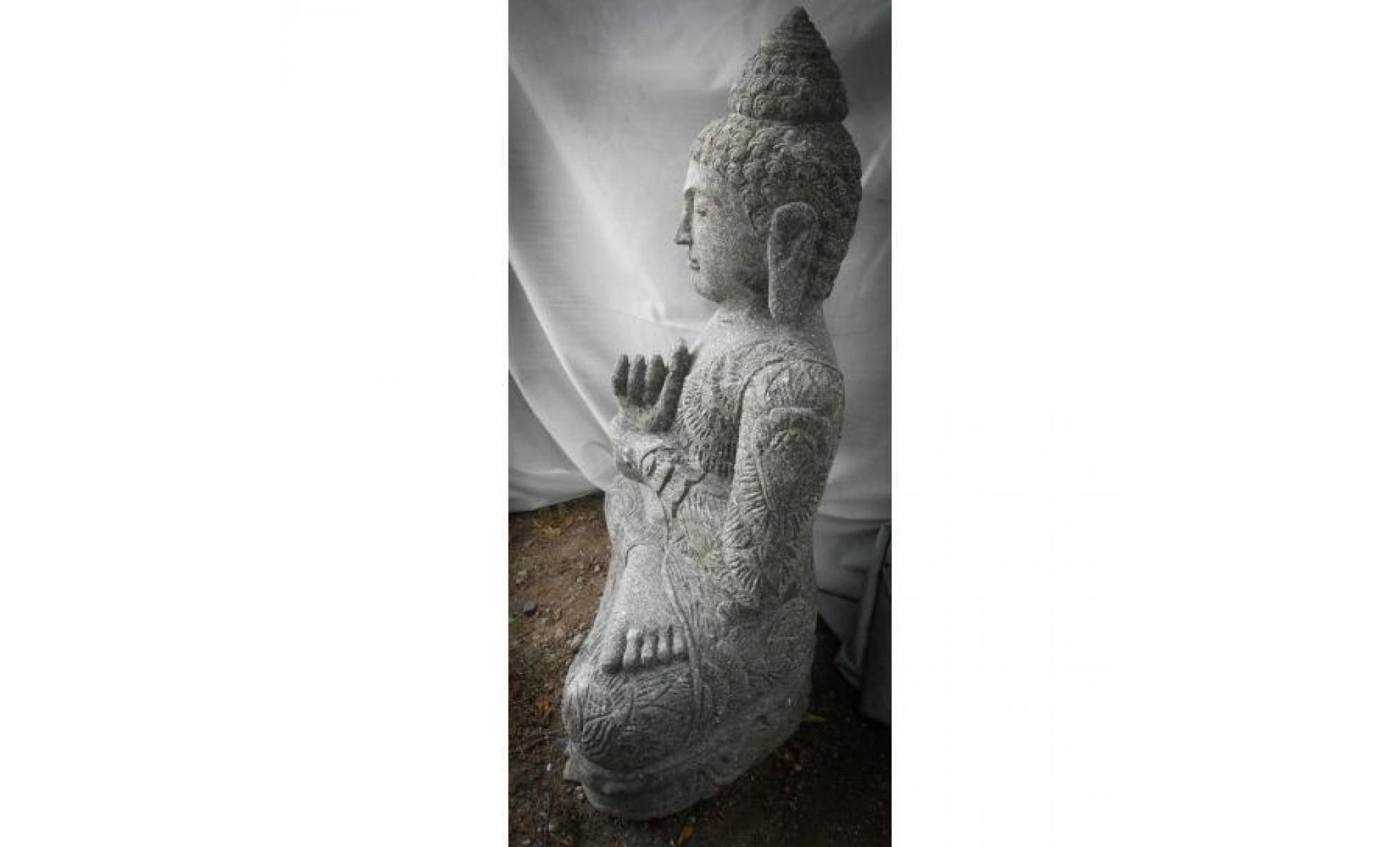 Sculpture de Bouddha assis en pierre volcanique position Chakra zen 80cm pas cher