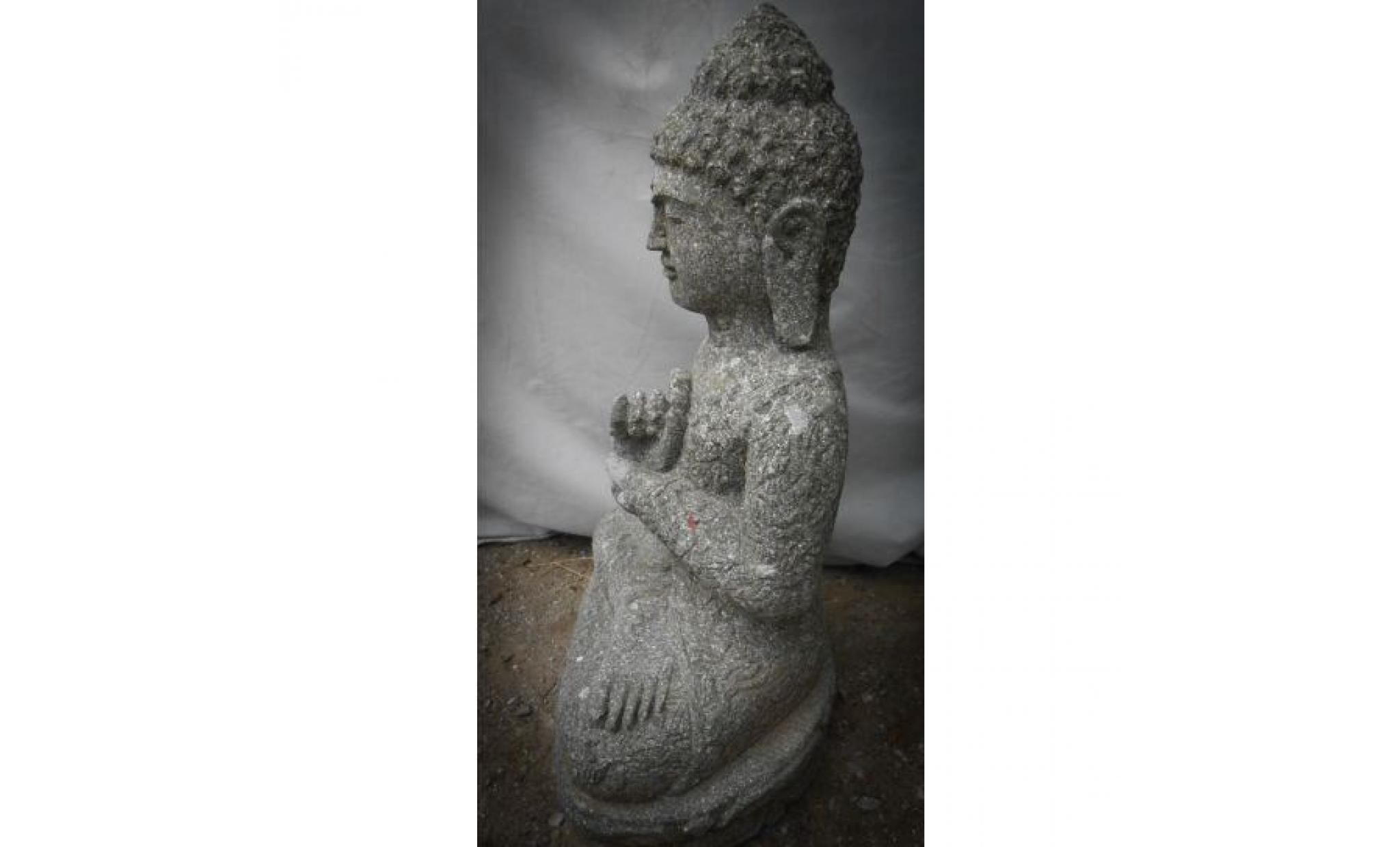 statue de bouddha en pierre volcanique de jardin zen position chakra 50 cm pas cher