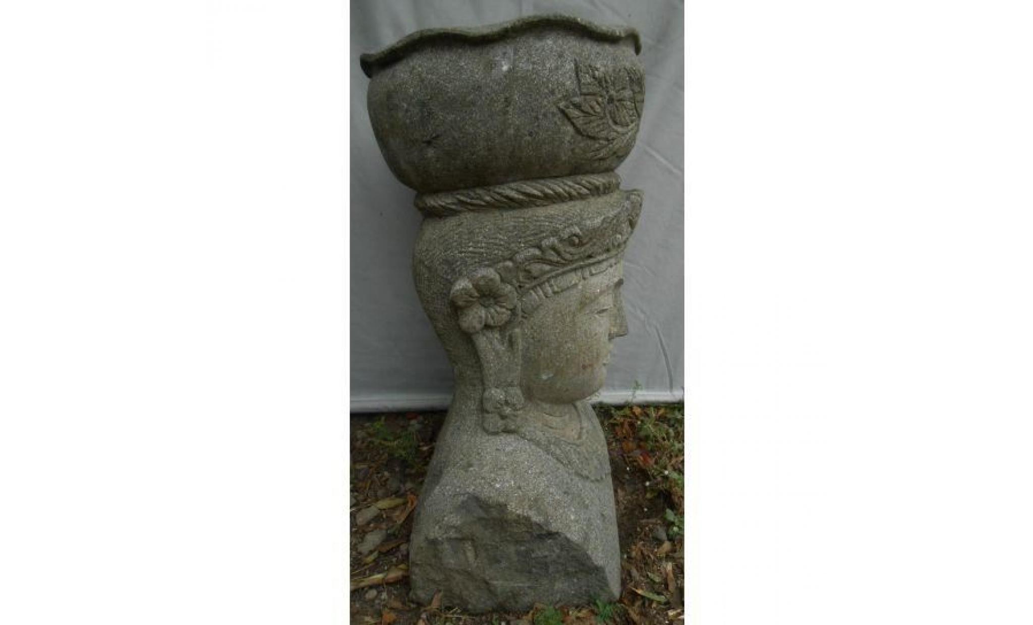 statue déesse balinaise en pierre volcanique pot jardin 70 cm pas cher