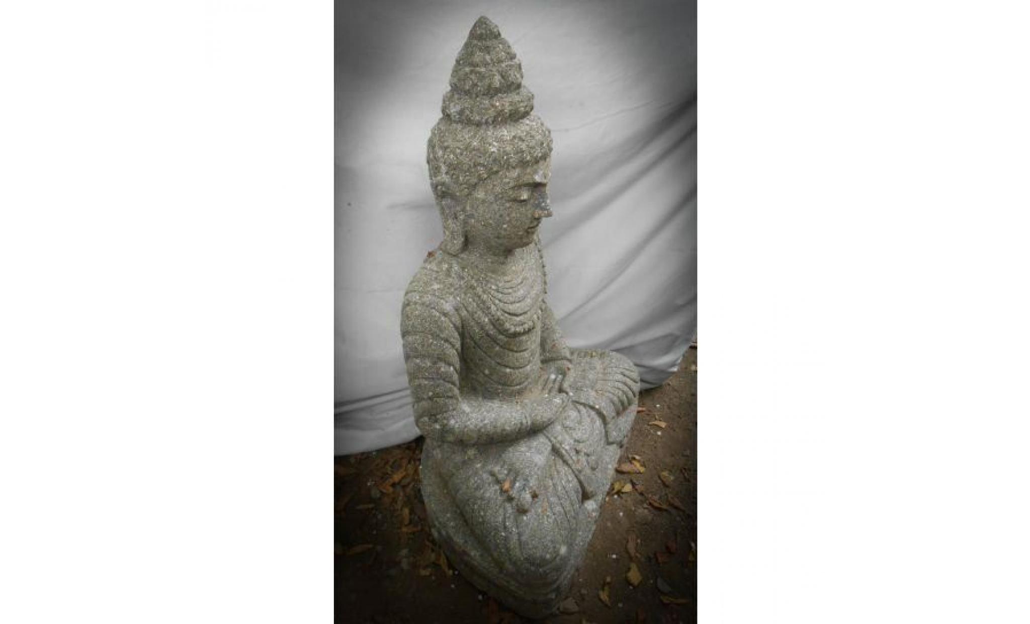 statue exterieur jardin zen bouddha en pierre volcanique assis collier 80 cm pas cher
