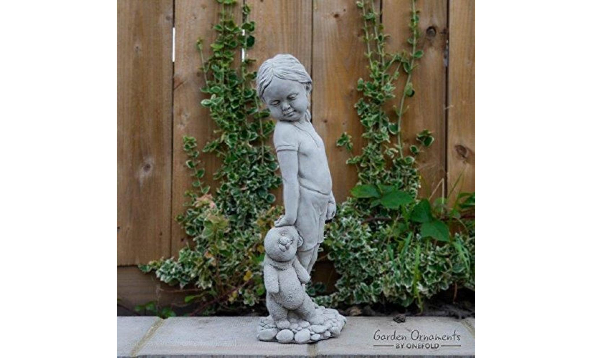 statue fille avec peluche   décoration de jardin pas cher