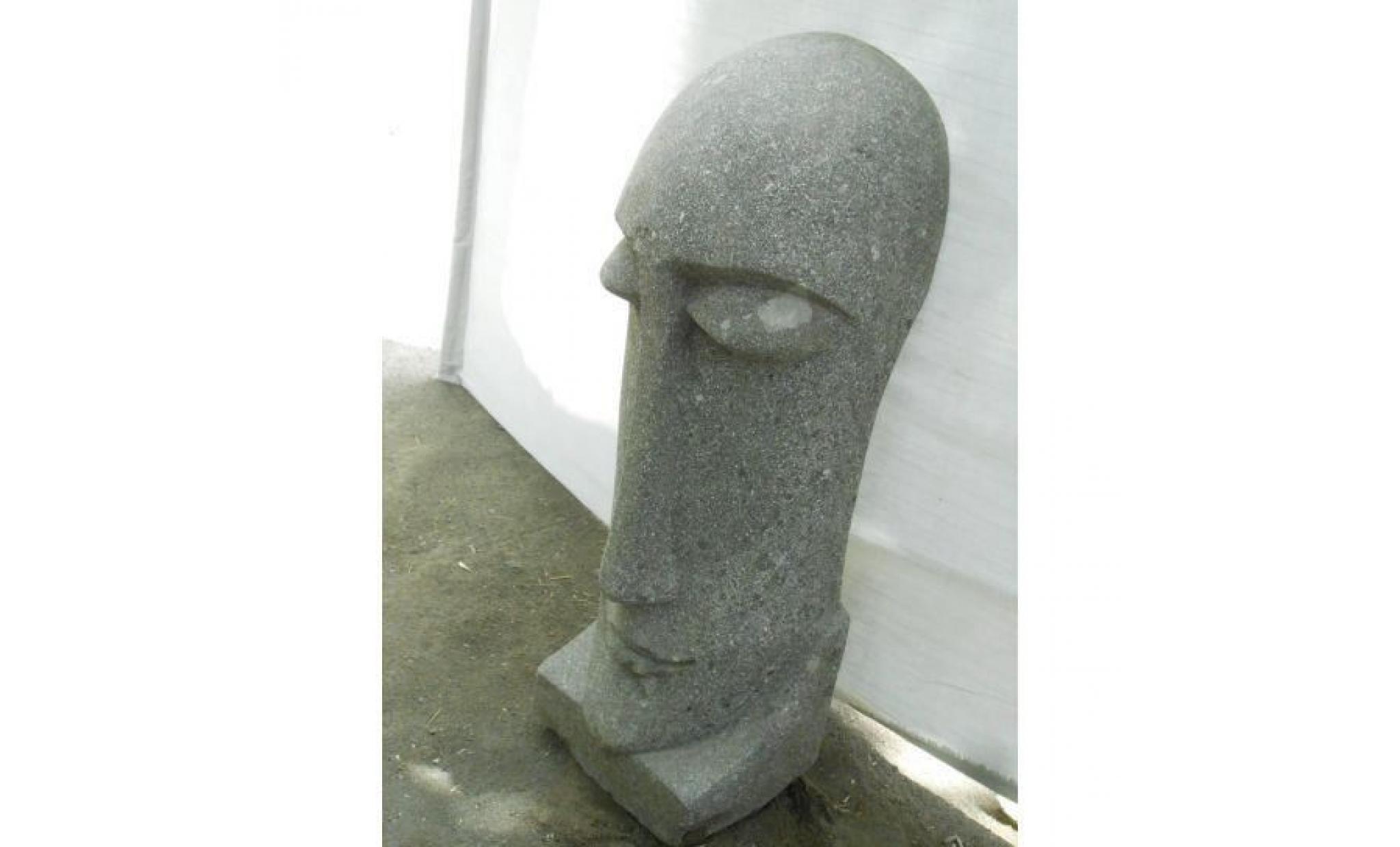 statue jardin zen moaï visage allongé en pierre volcanique 60 cm pas cher