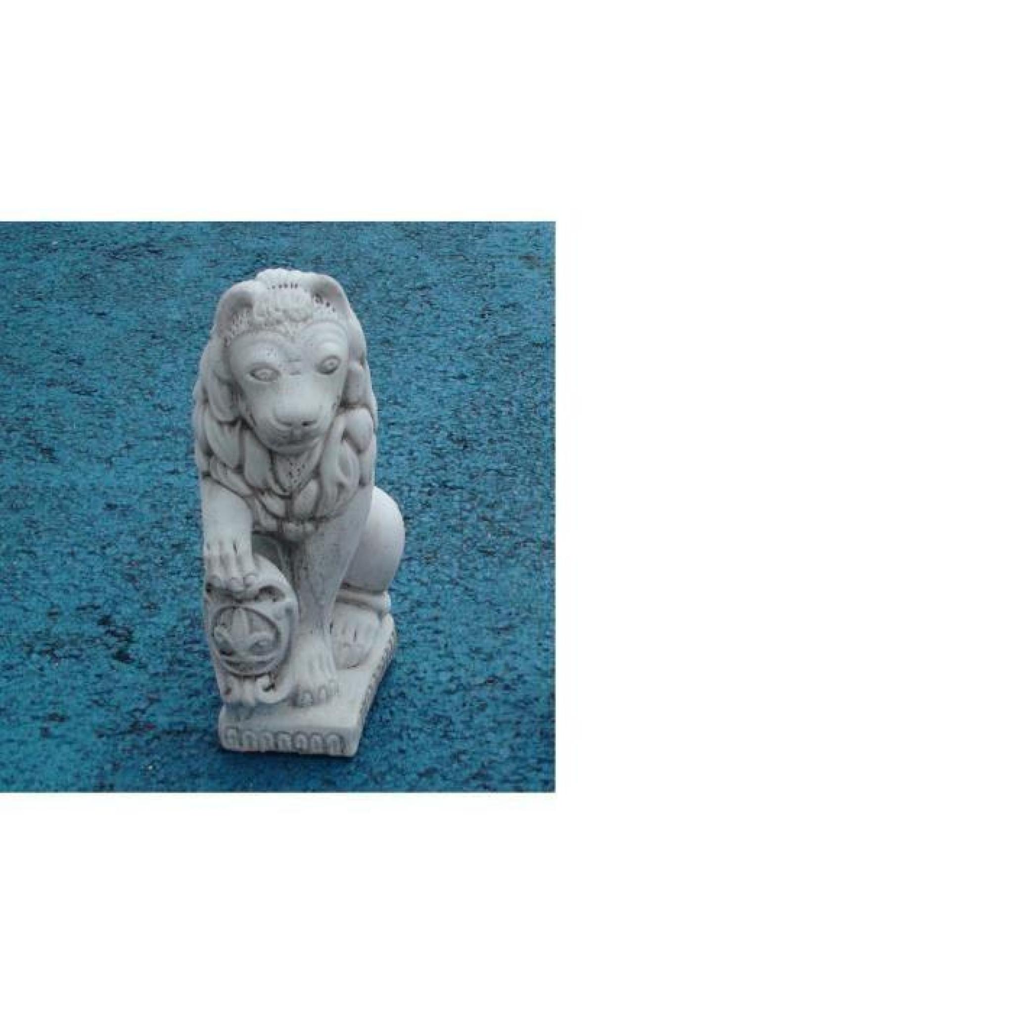 Statue Lion avec écusson  pas cher