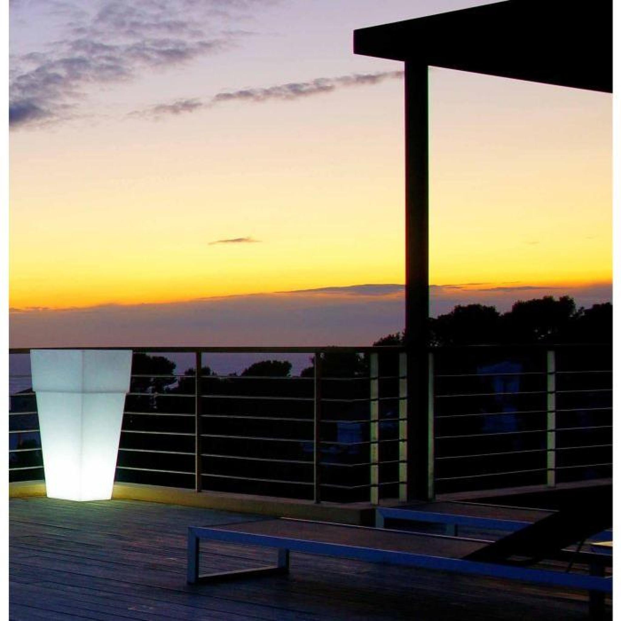 Vase lumineux carré à rebord H 105 cm ampoule E27 pas cher